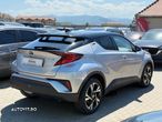 Toyota C-HR 1.8 HSD 122 CP 4x2 CVT Cult - 4