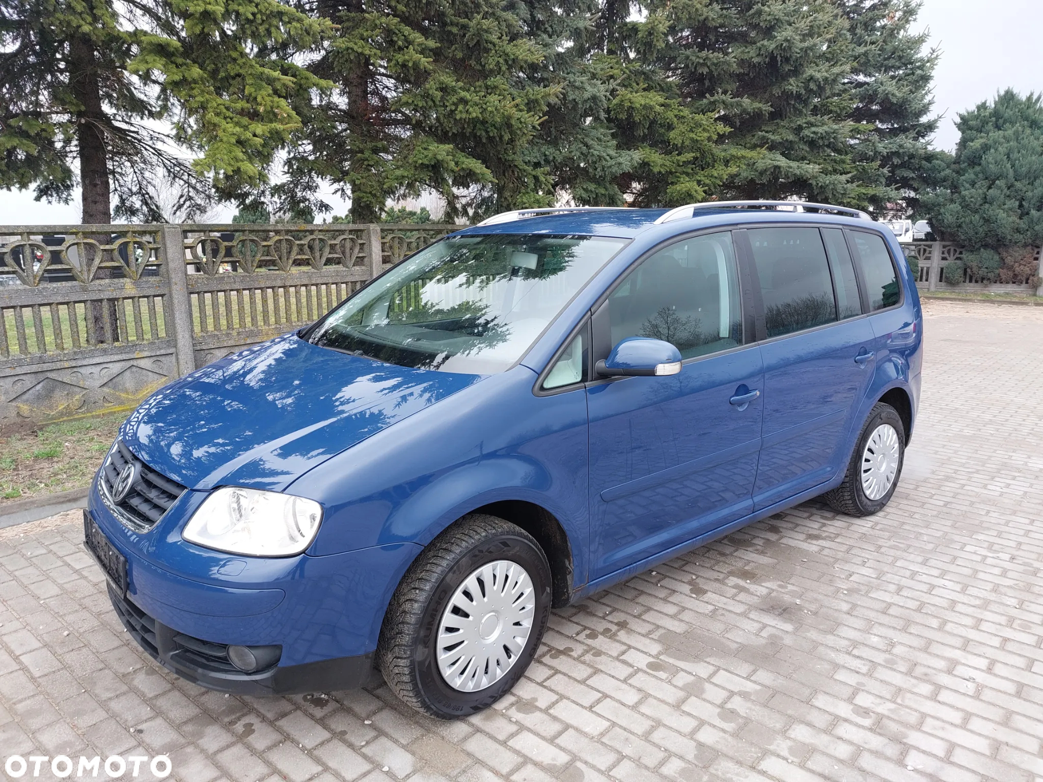 Volkswagen Touran - 5