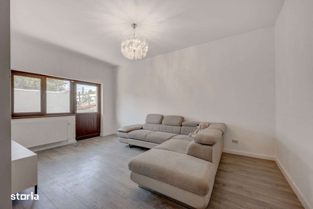 O proprietate imobiliara deosebita, formata din casa si mult teren!-11