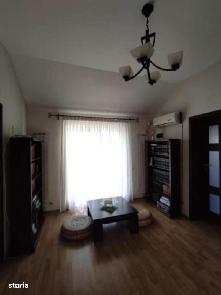 Casa de vanzare – Domnesti, 4 camere-8