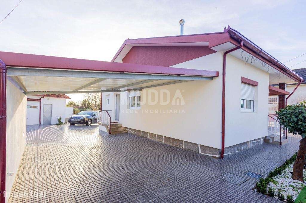 Moradia térrea localizada em Argoncilhe - Grande imagem: 3/33