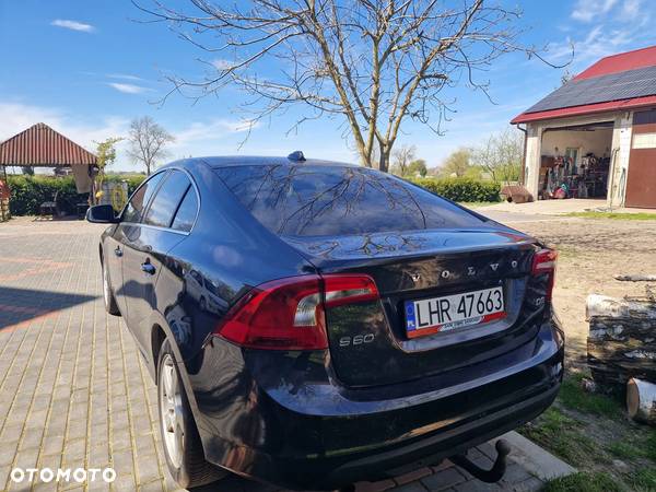 Volvo S60 D3 - 4