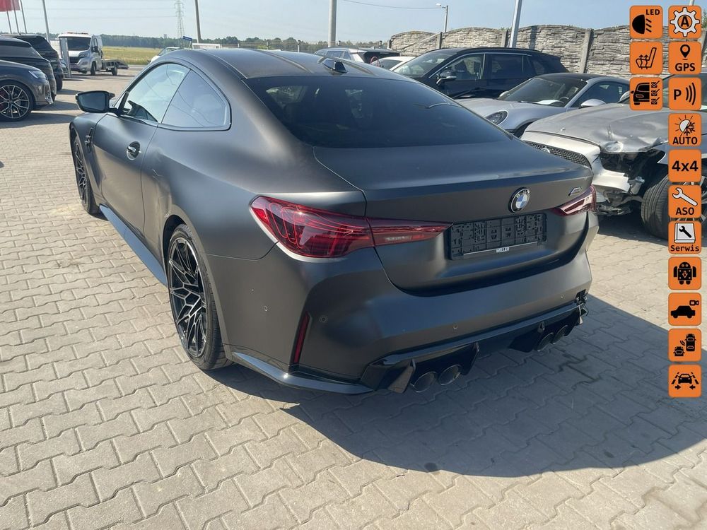 BMW M4 Competition M xDrive 2025