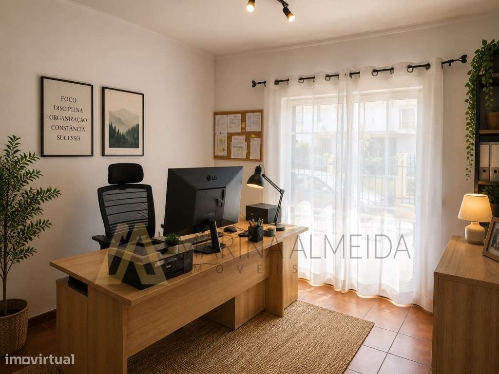 Moradia T3 Isolada e Totalmente Térrea com Sótão Aproveitado e gara...-8