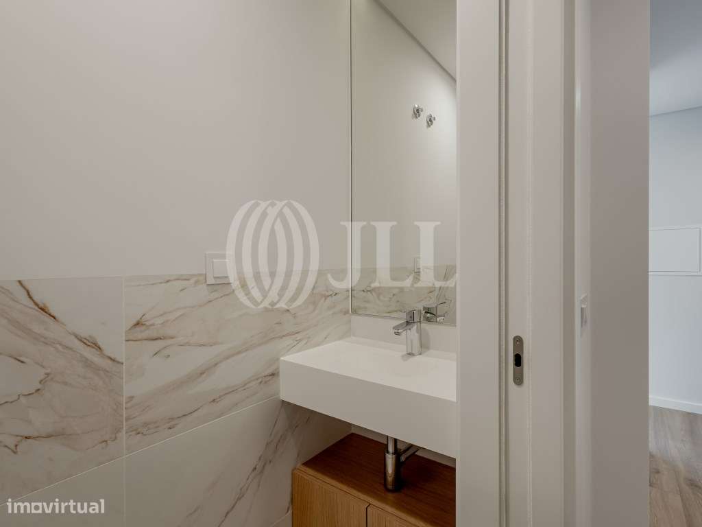 Apartamento T2, com varanda e estacionamento, Barreiro - Grande imagem: 5/21