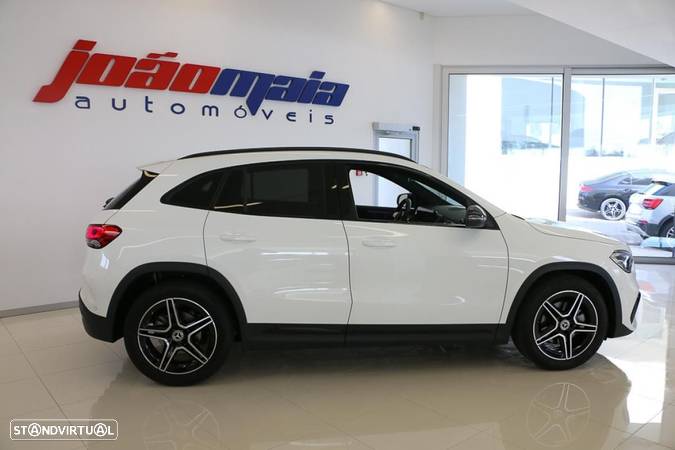 Mercedes-Benz GLA 180 d AMG Line - 9