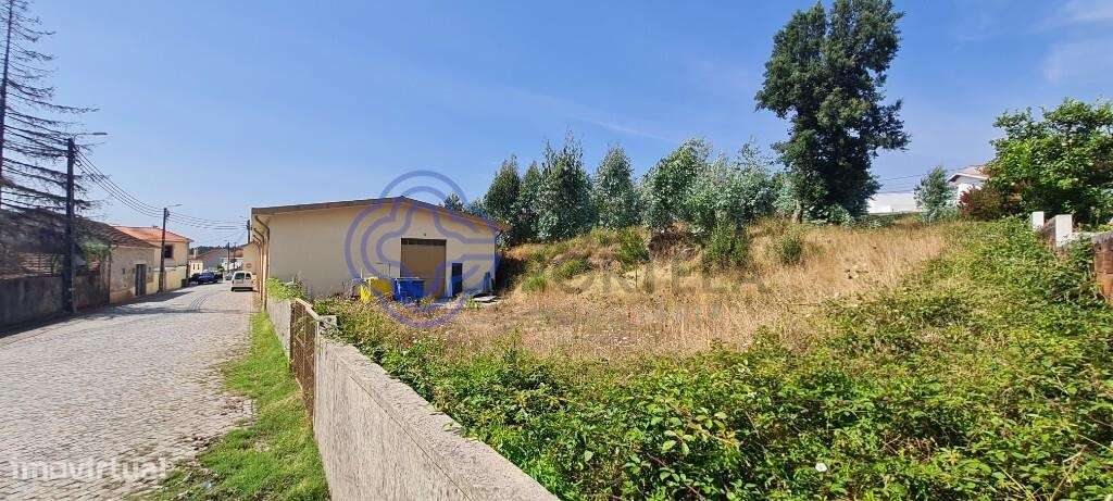 LOTE DE TERRENO COM 2.115 M2 COM ARMAZÉM, EM SILVA ESCURA | MAIA - Grande imagem: 5/34