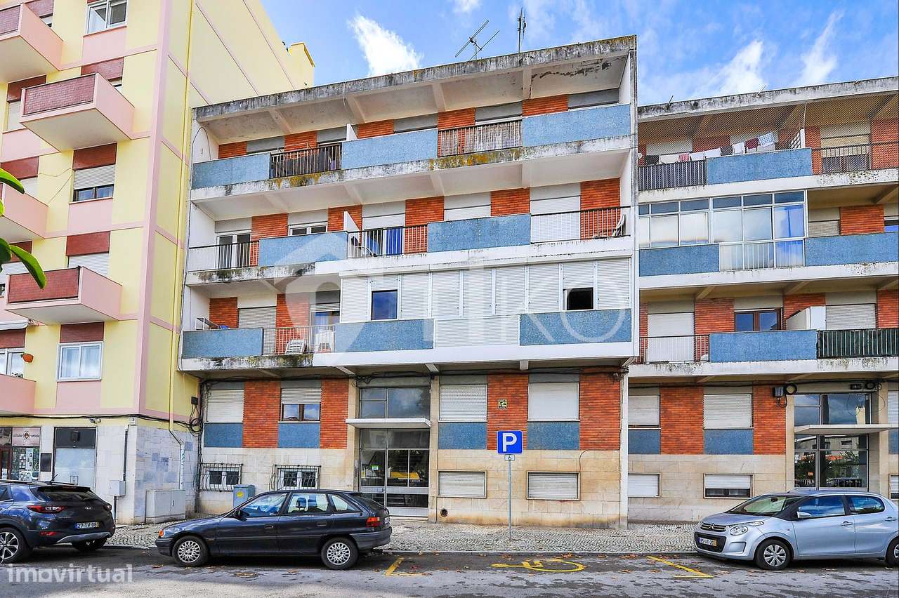 Apartamento T3 renovado no Montalvão, Setúbal-30