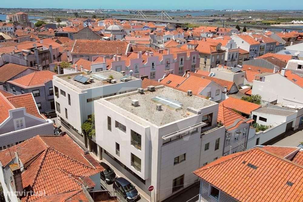 Moradia T3+1 no Bairro da Beira Mar, centro Aveiro-41