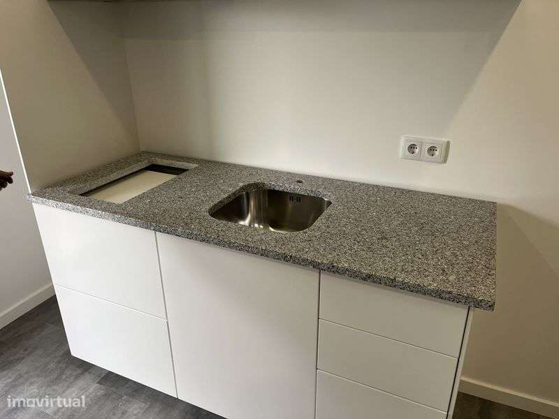 Apartamento T0 com despesas todas - Grande imagem: 5/5