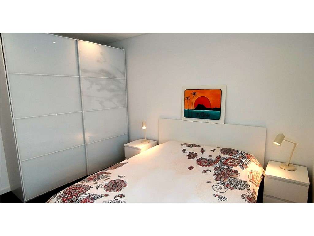 Andar Moradia T2 em Frente à Praia de Angeiras-10