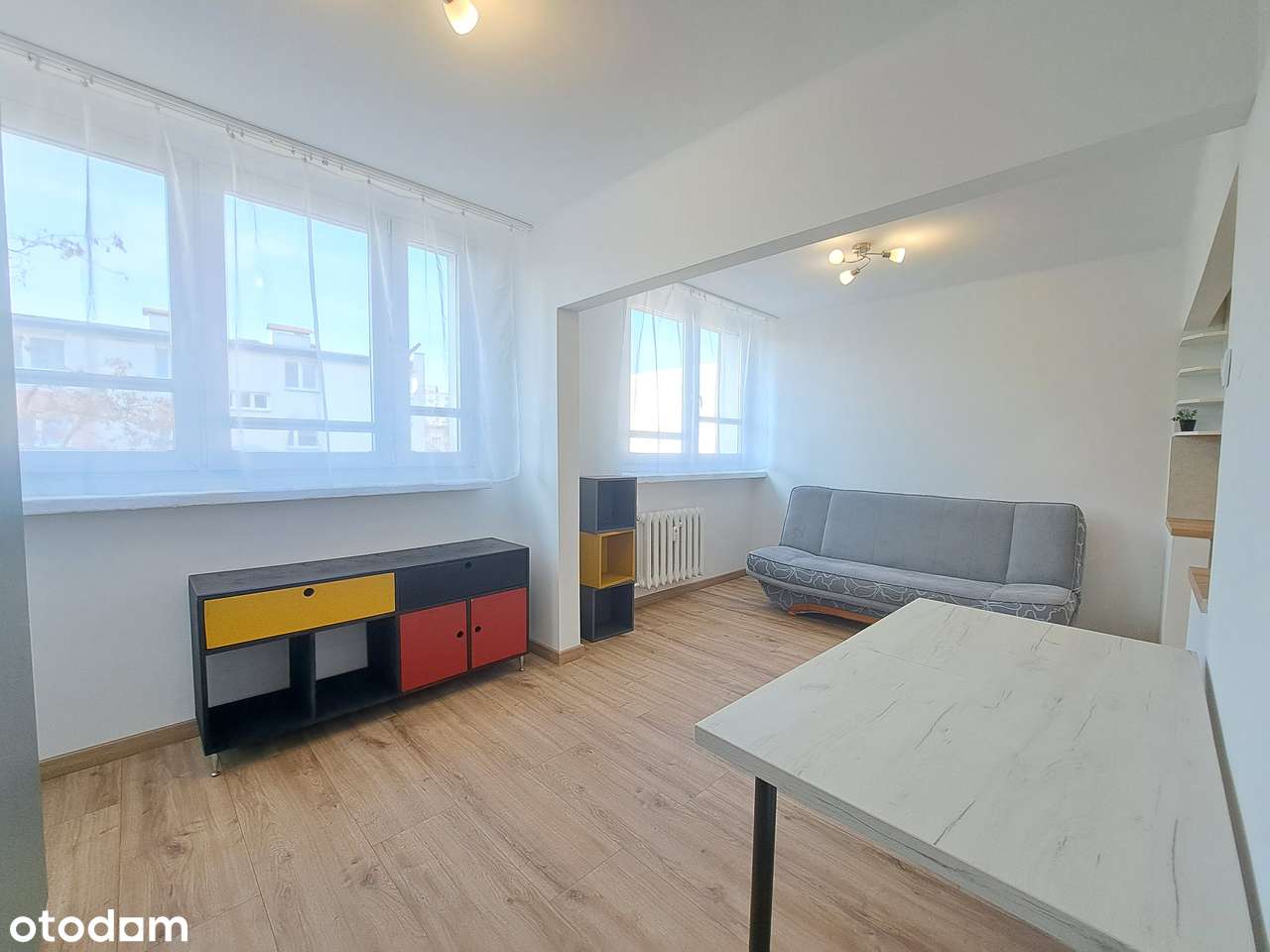 M2 kawalerka świeżo po remoncie, Karolew/Atlas Arena