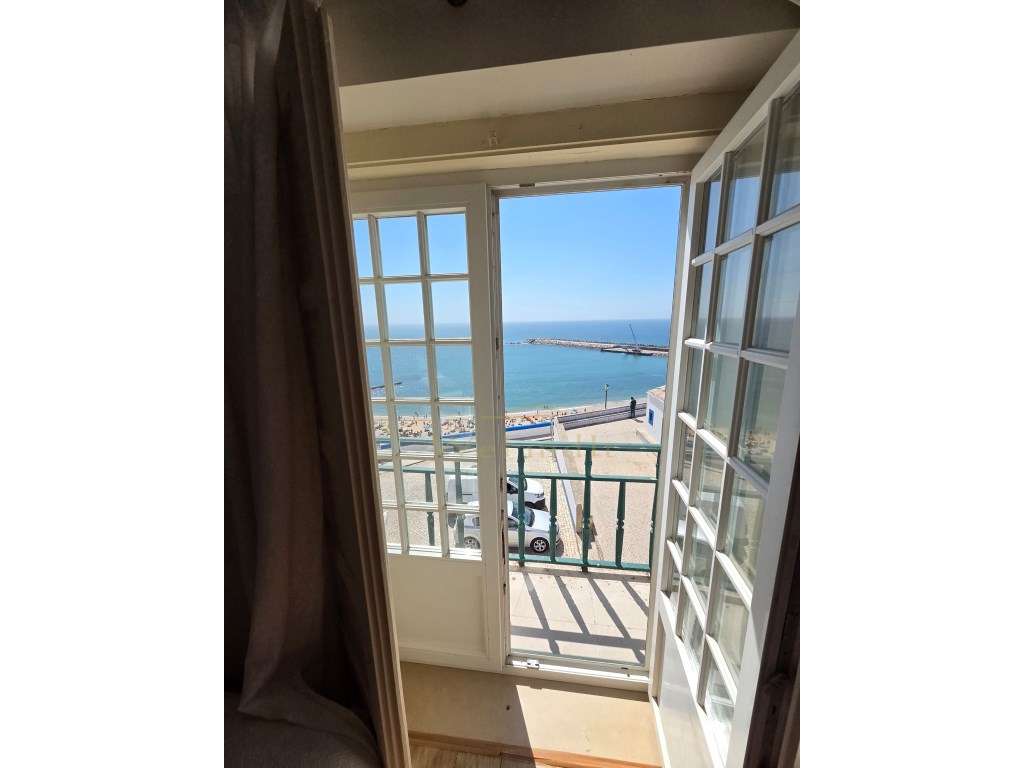 Charmosa moradia T4, na Ericeira, com fantástica vista mar-25