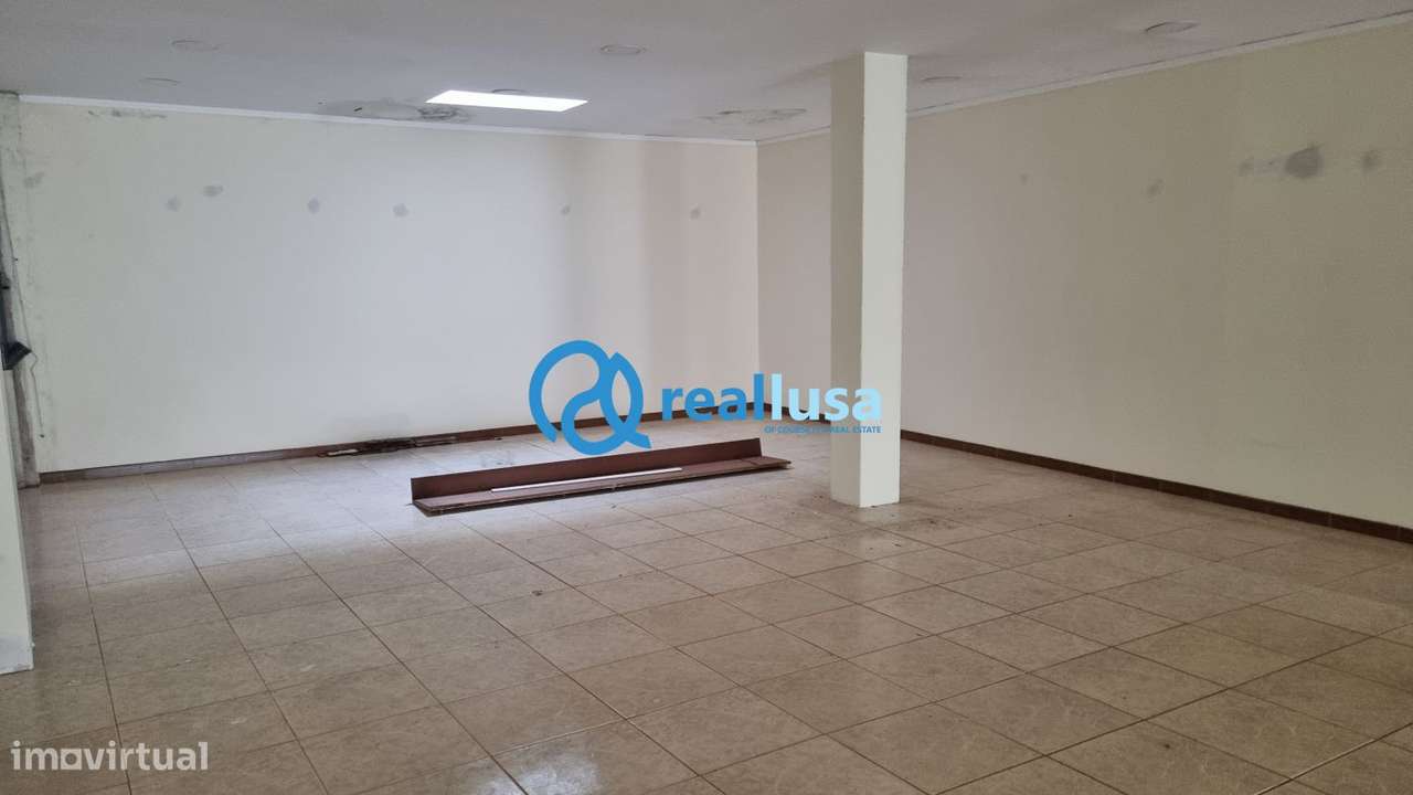 Loja comercial com 150m2 no Centro de Espinho, Avª 24 - Grande imagem: 4/11