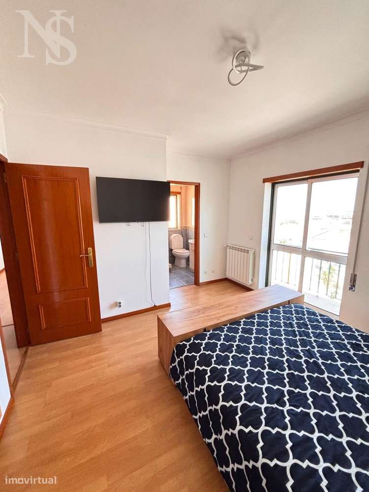 Apartamento T3 DUPLEX, Totalmente equipado e mobilado-17