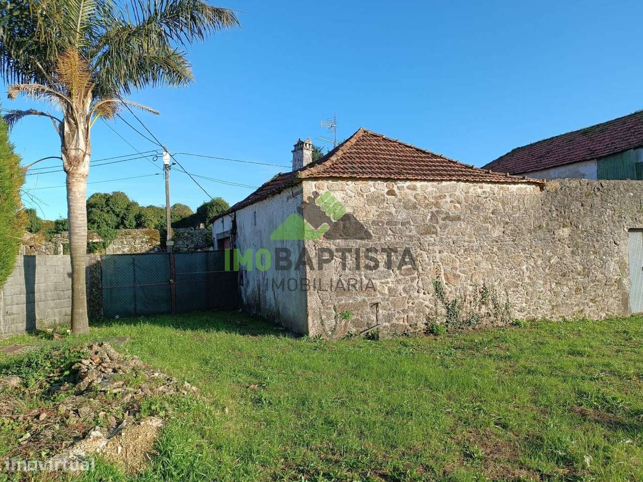 Quinta para restauro em Guisande (9066 m2)-21