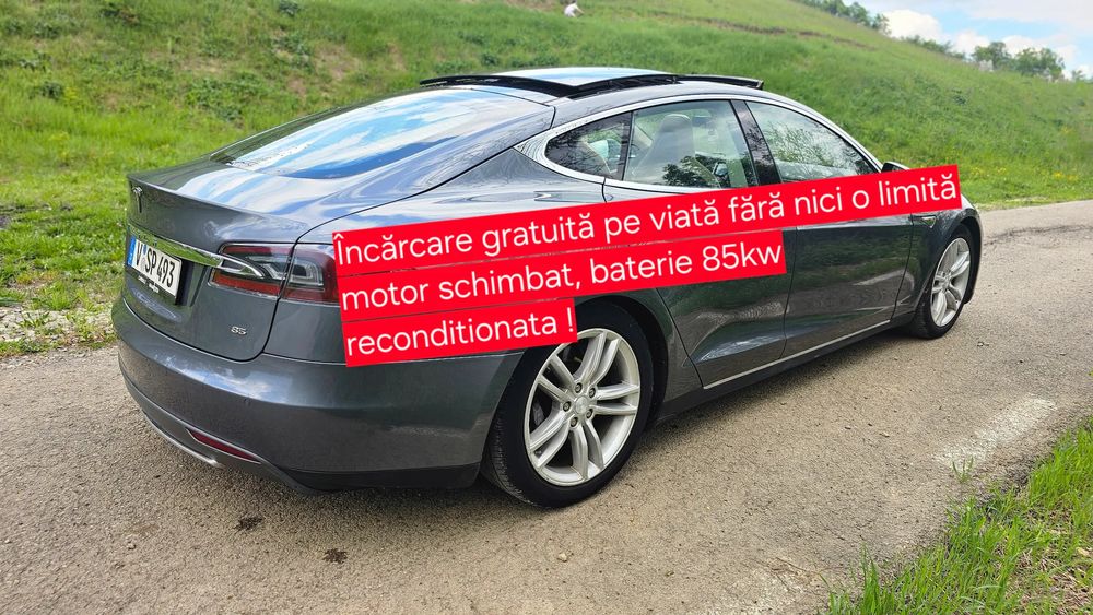 Tesla Model S 2013
