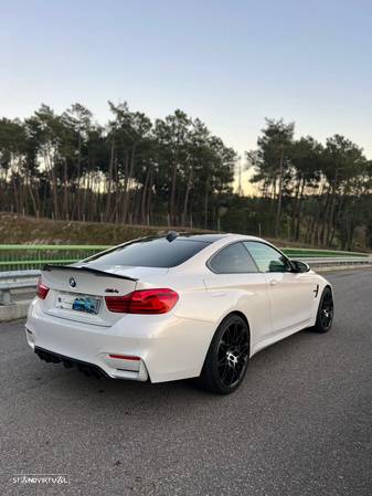 BMW M4 Coupe DKG Competition - 4