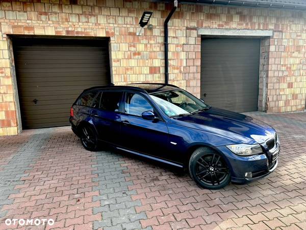 BMW Seria 3 318d DPF Touring Edition Sport - 13