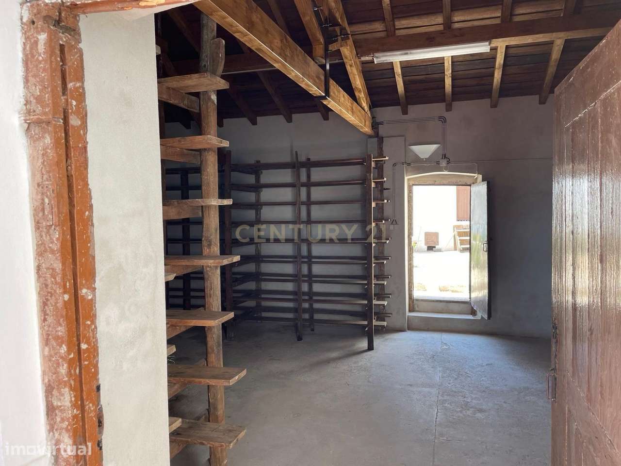 Imóvel Único à Venda – Fábrica da Ameixa de Elvas-34