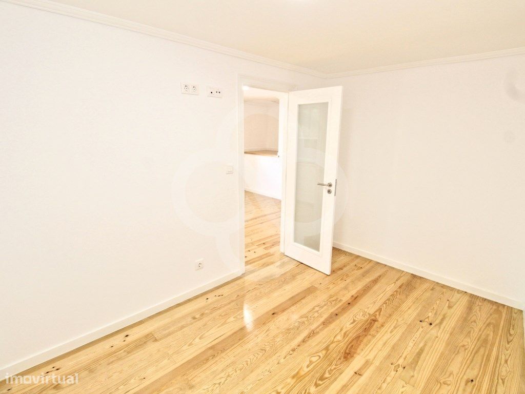 Excelente apartamento T1 totalmente r...