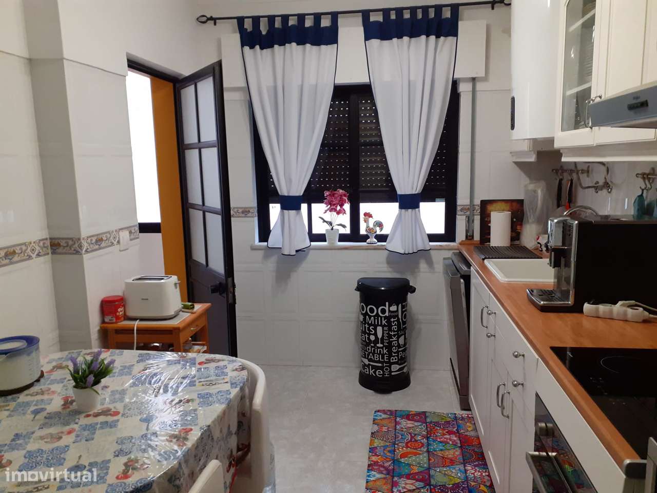 ENCANTADOR T2 APARTAMENTO COM 3 VARANDAS - 200 m do mar em Olhão Baixa - Grande imagem: 2/20