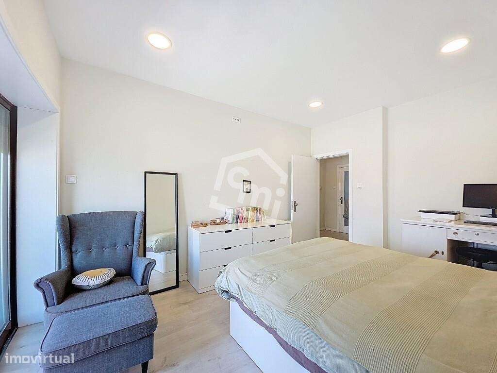 T2 Renovado com 100m2 de área útil no Centro de Matosinhos - Grande imagem: 5/24