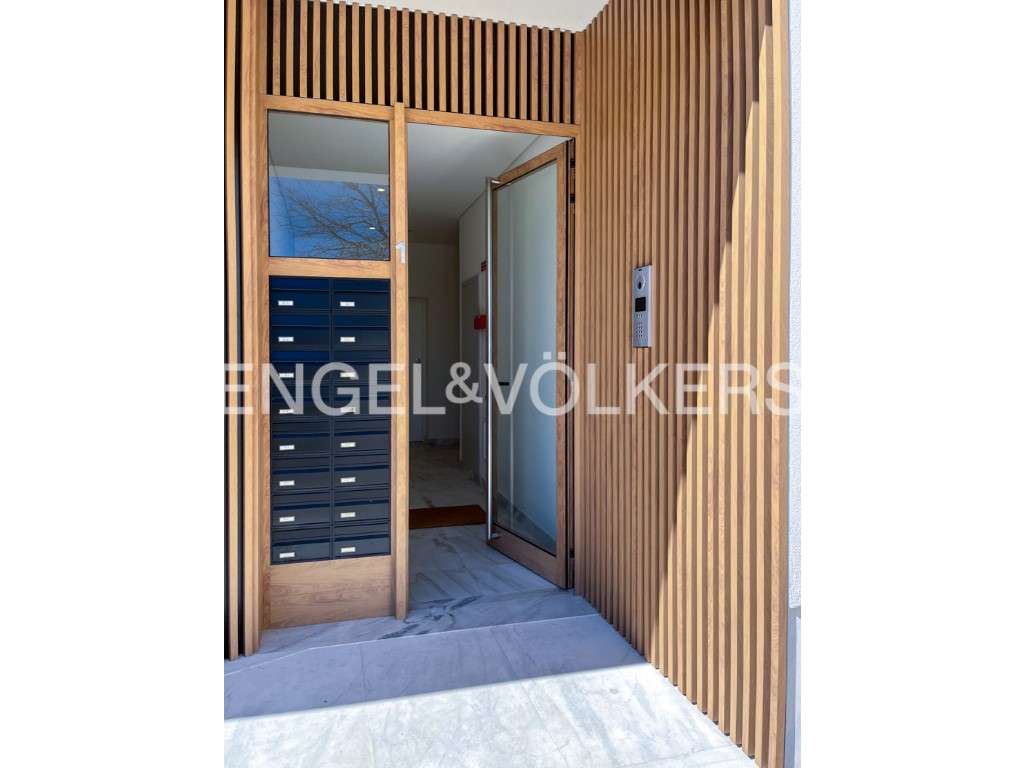 Apartamento T3 Moderno com Vista Mar em Moncarapacho-8