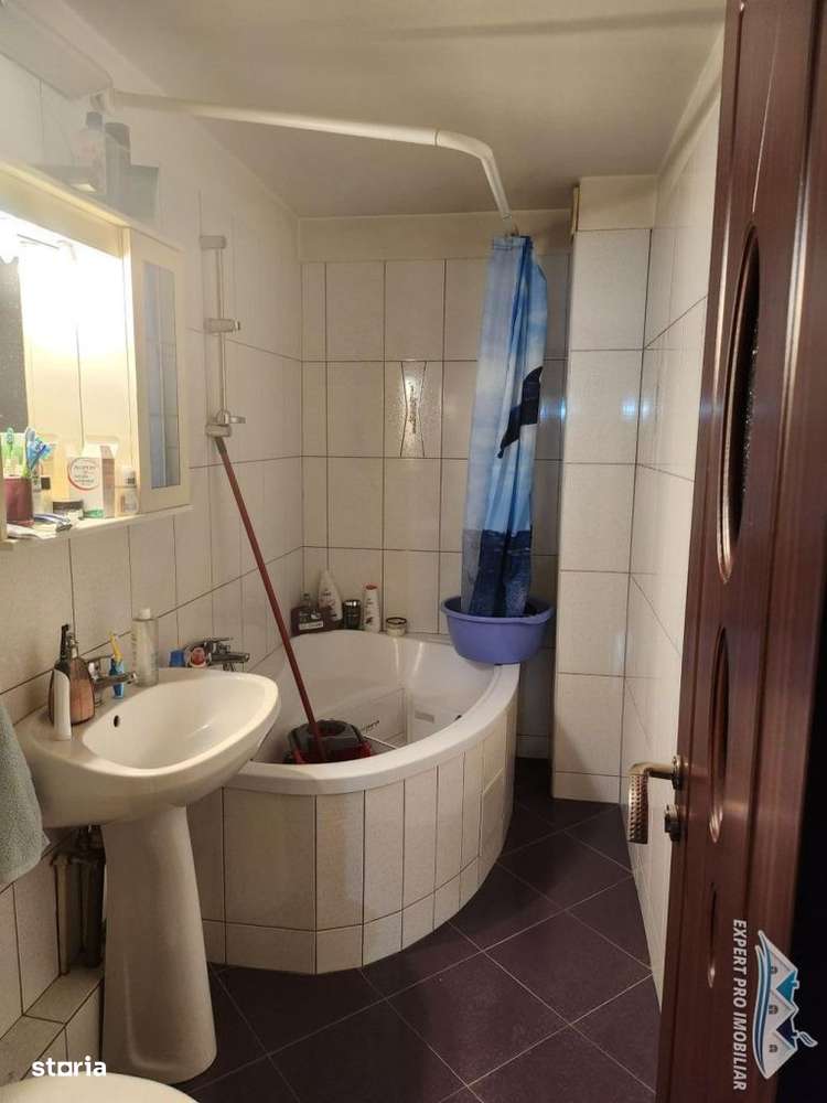 Drumul Sarii Al. Botorani bloc 1989 et. 3, 76mp-10