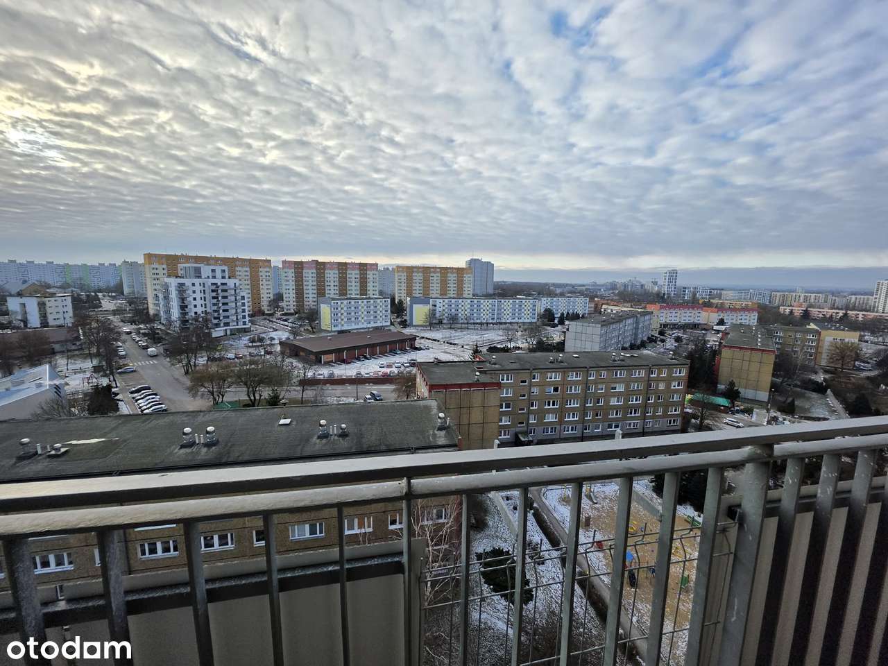 Przestronne 3-pokojowe mieszkanie z balkonem