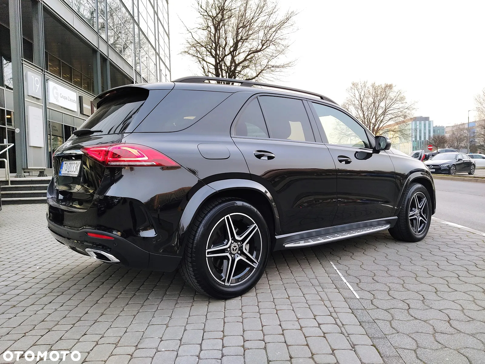 Mercedes-Benz GLE 300 d 4-Matic - 8