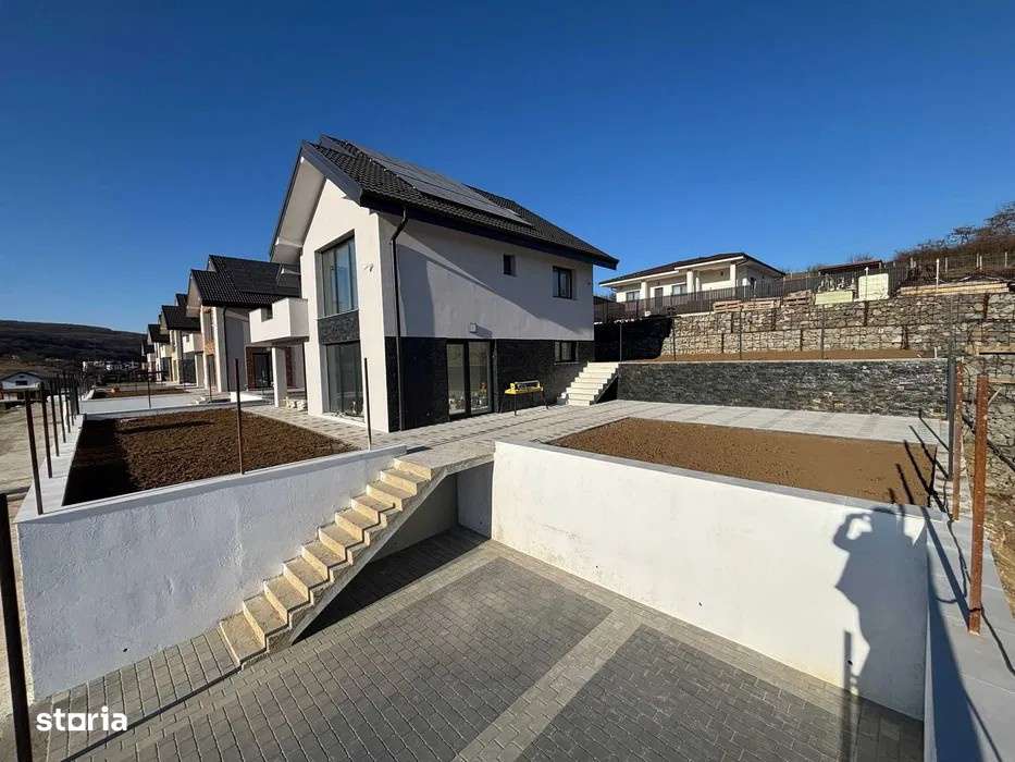 Casa de vanzare in Baciu Popesti Valea Seaca, Cluj Napoca - Imagine principală: 1/10