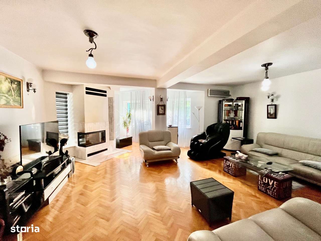 Vila cu piscina incalzita | Independenta energetic | Pipera - Imagine principală: 2/19