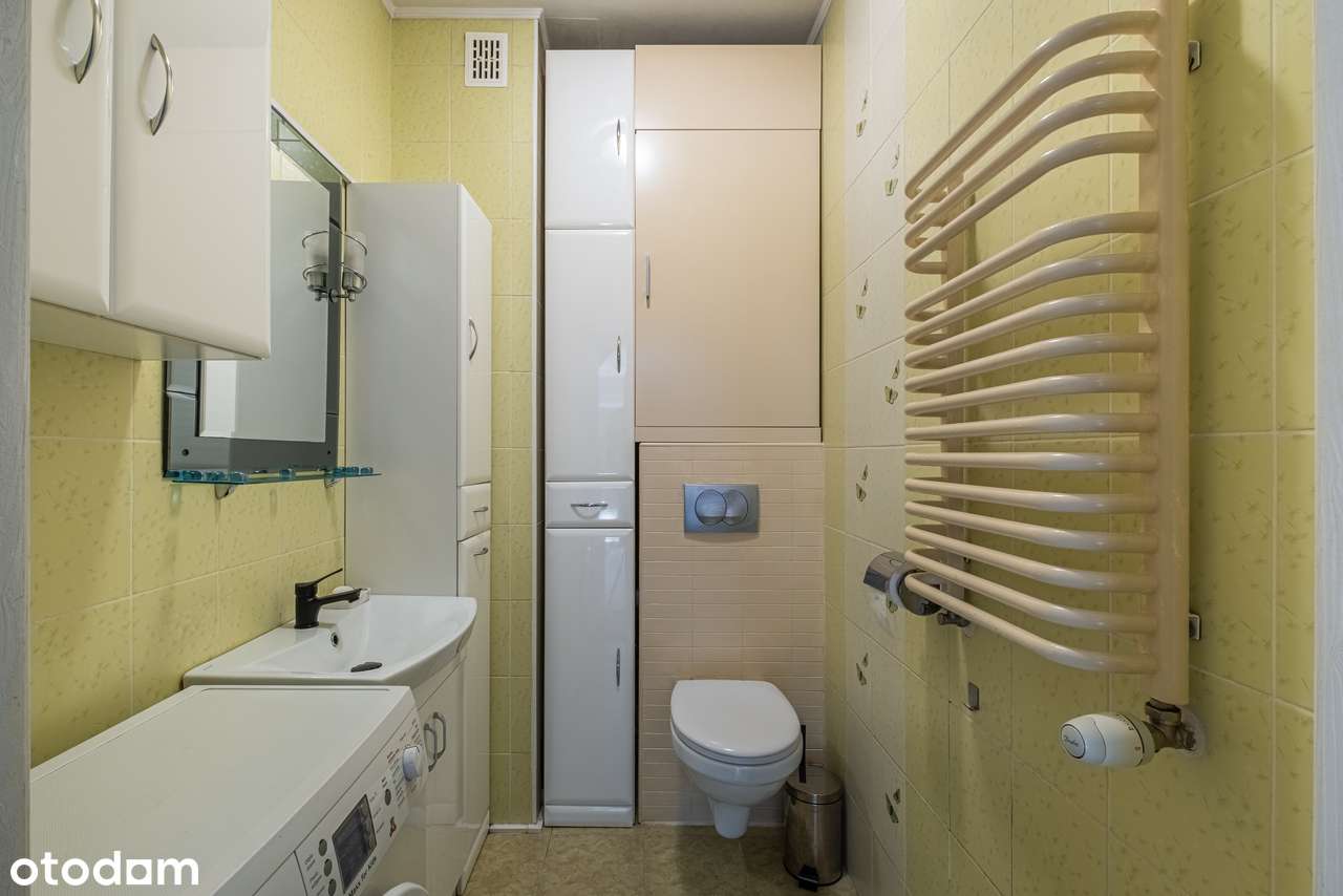 Komfortowy dom z ogrodem i niezależnym garażem-13