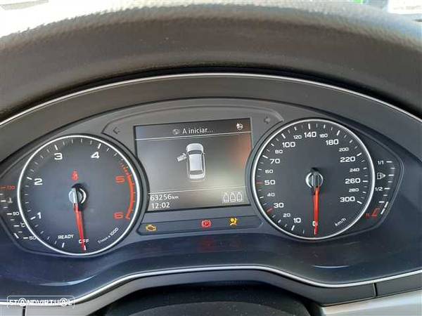 Audi A4 Avant 2.0 TDI - 8