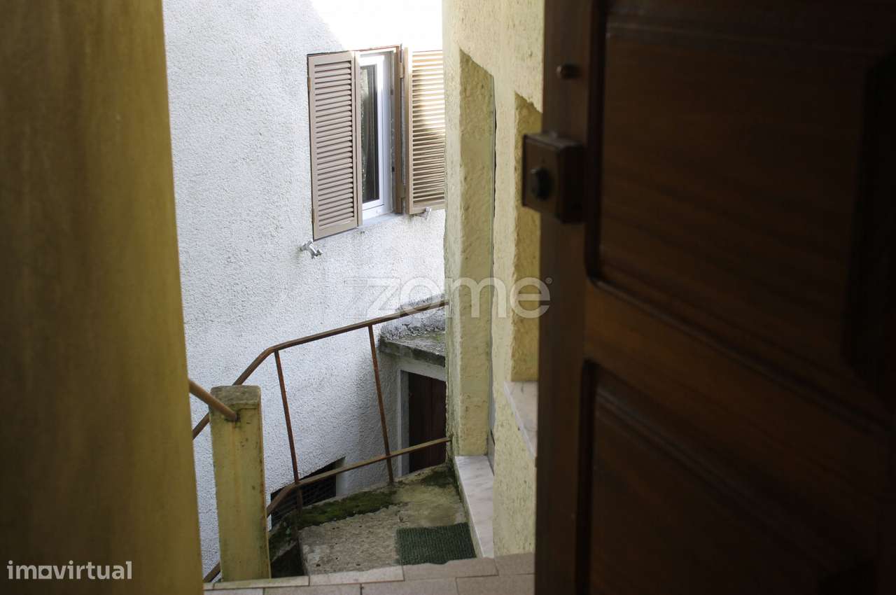 Moradia T2 para recuperar | Santa Cruz do Douro | Baião - Grande imagem: 5/40