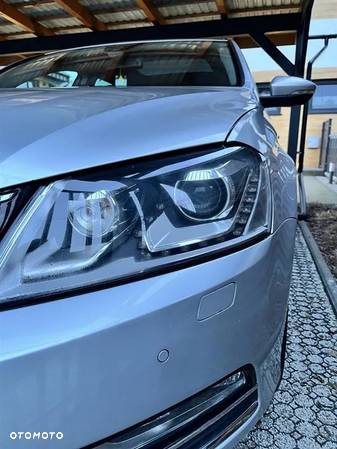 Volkswagen Passat Variant 2.0 TDI DSG BlueMotion Technology Exclusive - 34