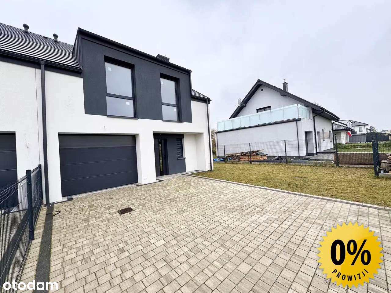 DOM w zabudowie bliźniaczej Kołobrzeg-1