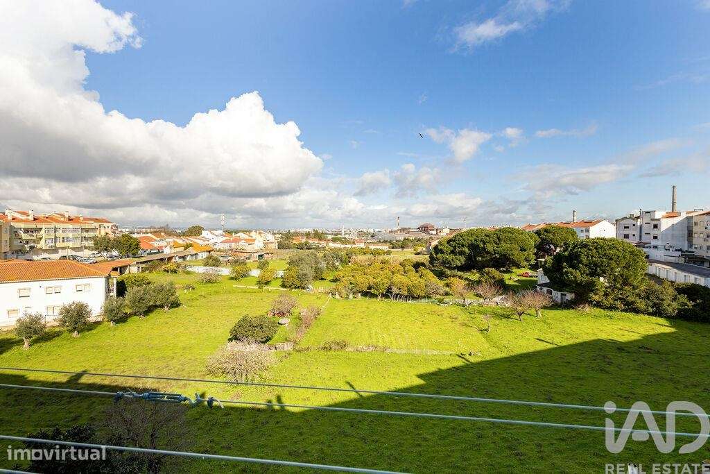Apartamento T2 em Seixal, Arrentela e Aldeia de Paio Pires - Grande imagem: 4/13