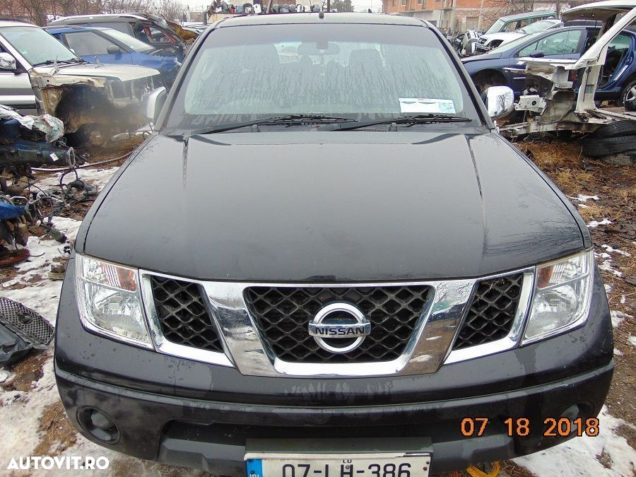 Capota Nissan Navara 2005-2011 capota Pathfinder Navara dezmembrez d40 - 2