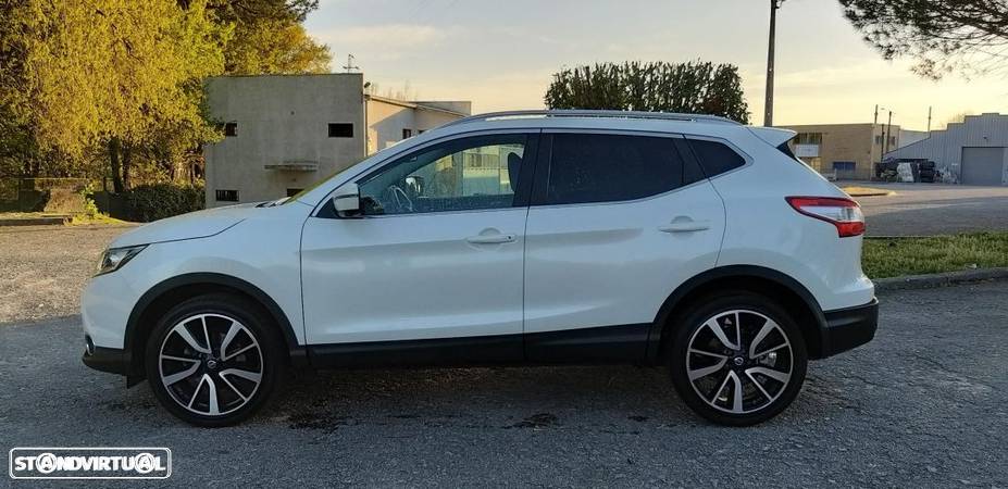 Nissan Qashqai 1.5 dCi TEKNA+ - 38