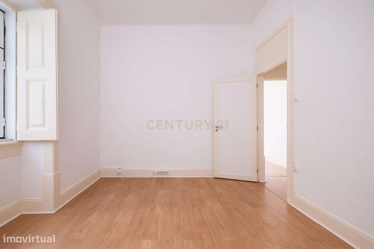 Apartamento T3+1 com varanda | Rua Guerra Junqueiro, Coimbra-17