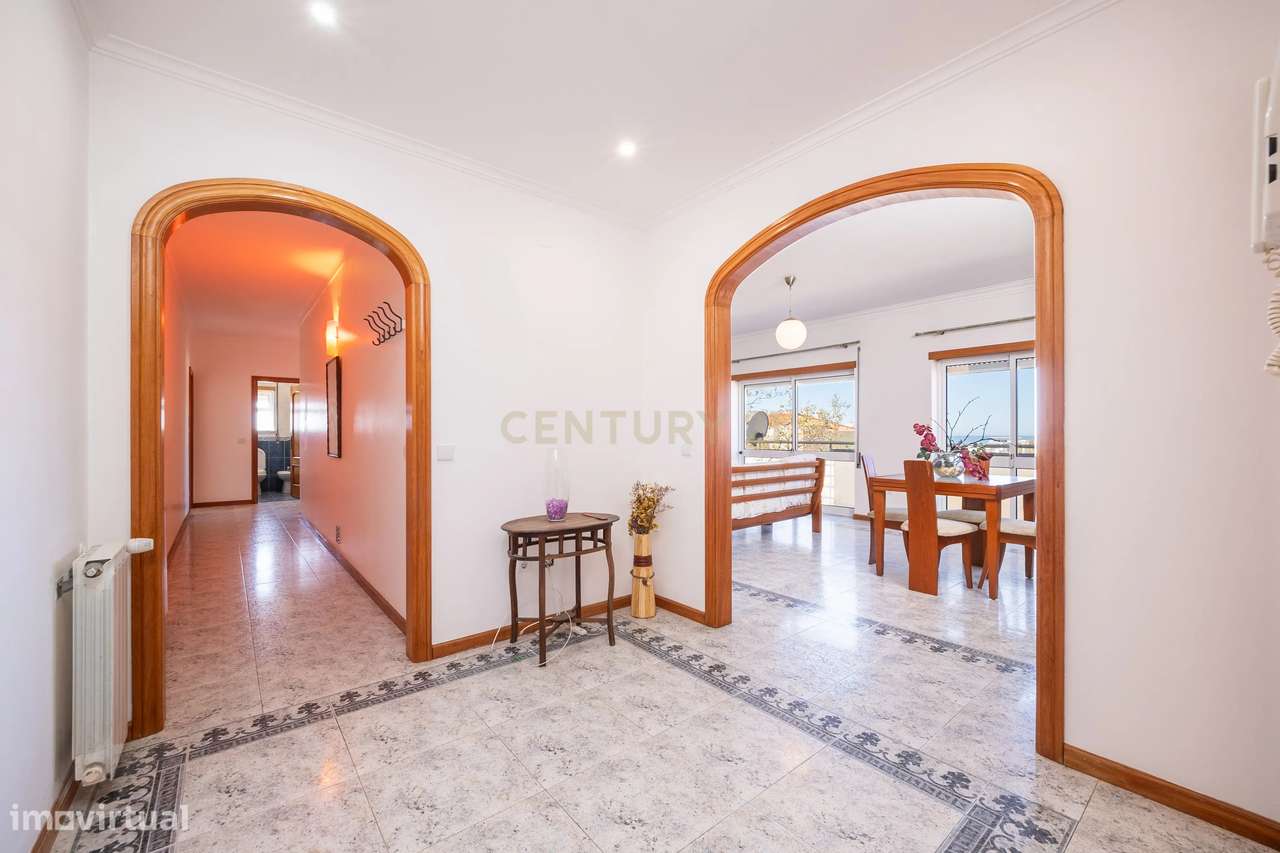 APARTAMENTO T3 COM GARAGEM E SÓTÃO | BUARCOS-8