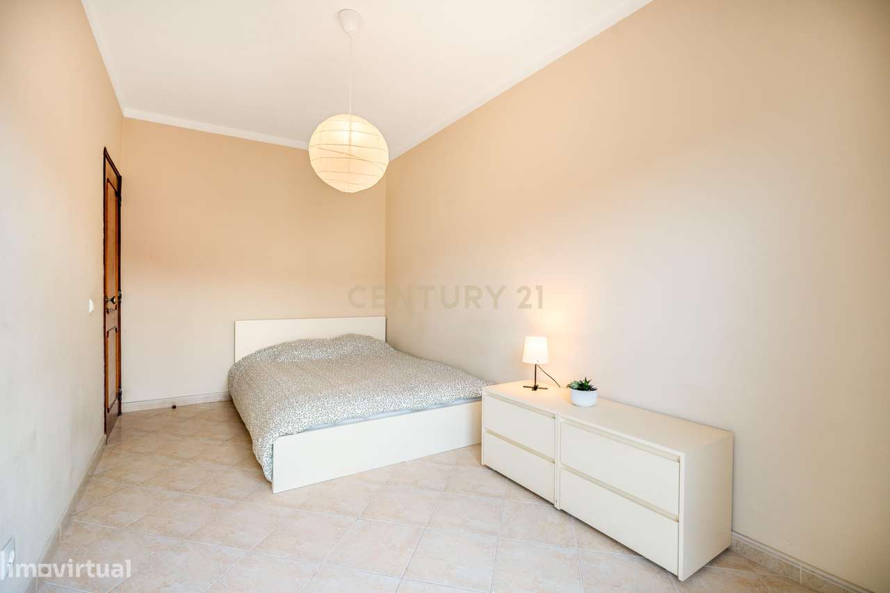 Apartamento T2 | Luz Natural | Varandas | Baixa de Faro - Grande imagem: 5/15