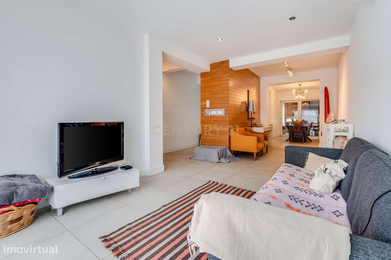 Moradia com 3 frações (T3+T2+T0)-35