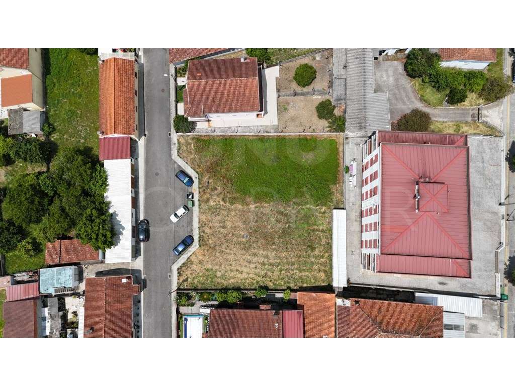 TERRENO PARA CONSTRUÇÃO EM ARÃO, VALENÇA - Grande imagem: 2/7