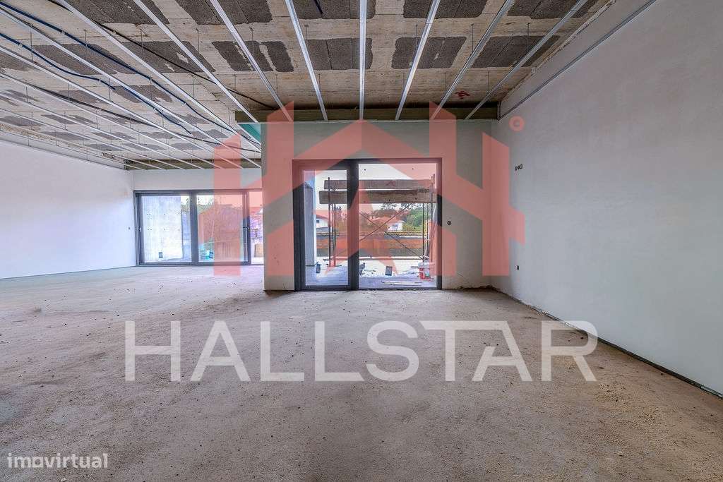 Moradia T3+1 Geminada / Em Construção / Leiria-16