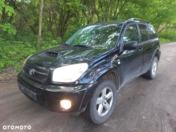 Toyota RAV4 2.0 D-4D 4x4 - 2