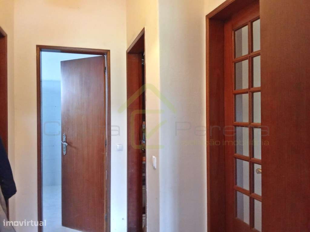 Moradia T3 +1 com espaço exterior e vista campo a minutos das Praias-10