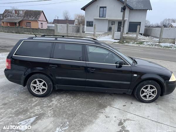 Volkswagen Passat Variant 1.9TDI Highline Aut - 18